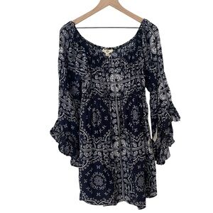NWT entro Navy and White Boho Dress size large bell sleeves transitional wear